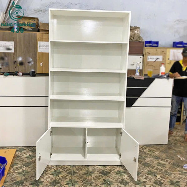 thanh-ly-tu-ke-trung-bay-my-pham-nhieu-ngan-moi-99 (2) thanh ly tu ke trung bay my pham nhieu ngan moi 99 2