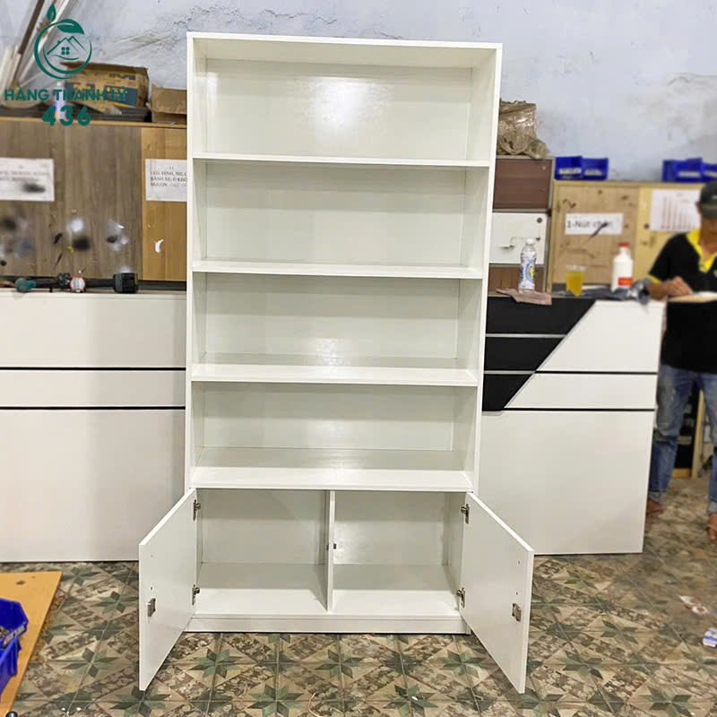 thanh-ly-tu-ke-trung-bay-my-pham-nhieu-ngan-moi-99-2 Tủ Kệ Trưng Bày Mỹ Phẩm Nhiều Ngăn 1Mx2M Mới 99%