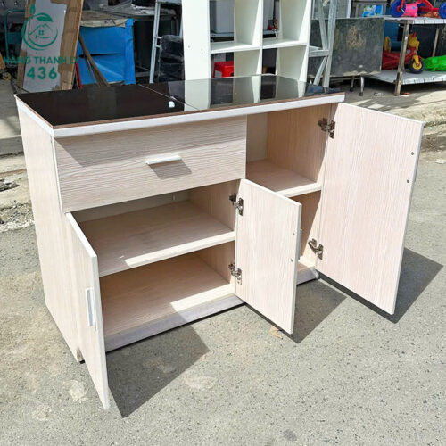 tu bep cu da nang co hoc keo va 2 canh tu 2