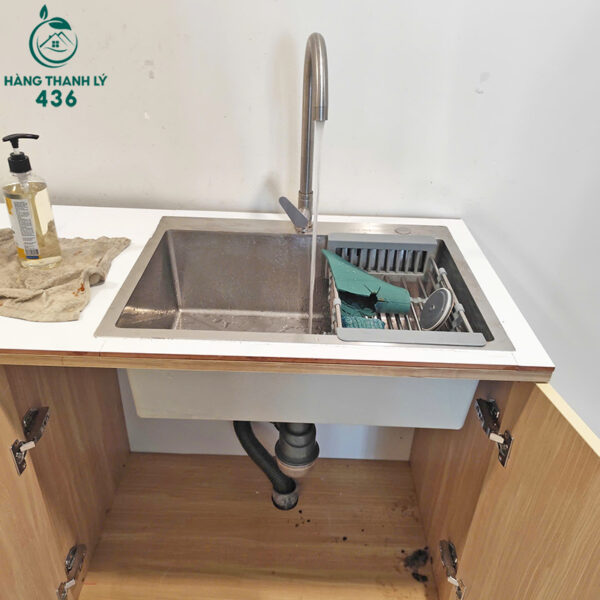 tu-bep-go-cu-2m02x80cm-tich-hop-bon-rua-hien-dai (2) tu bep go cu 2m02x80cm tich hop bon rua hien dai 2