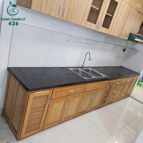 tu bep go soi cu 3m6x80cm mat da bon inox doi hien dai 3