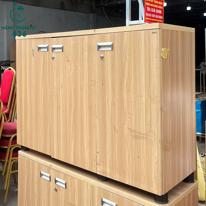 Tủ Hồ Sơ Gỗ Cũ 3 Cánh Kiểu Dáng Đơn Giản tu-ho-so-go-cu-3-canh-kieu-dang-don-gian-4 Tủ Hồ Sơ Gỗ Cũ 3 Cánh Kiểu Dáng Đơn Giản