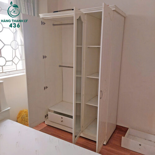 Tủ Quần Áo 3 Cánh Cũ 1M3x2M2 Màu Trắng Hiện Đại 4 tu quan ao 3 canh cu 1m3x2m2 mau trang hien dai 3