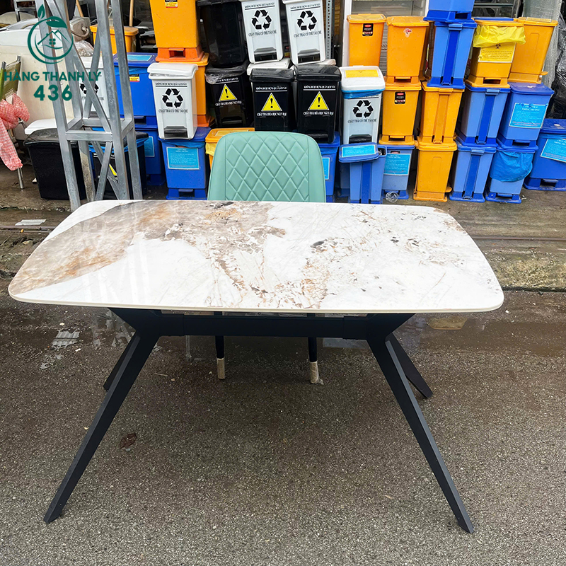 Bàn Ăn Cũ Mặt Vân Đá 1M2X75CM Chân Kim Loại Màu Đen ban-an-cu-mat-van-da-1m2x75cm-chan-kim-loai-mau-den-3 Bàn Ăn Cũ Mặt Vân Đá 1M2X75CM Chân Kim Loại Màu Đen