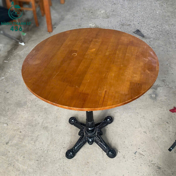 ban cafe cu mat tron duong kinh 81cm mau go do nau 2