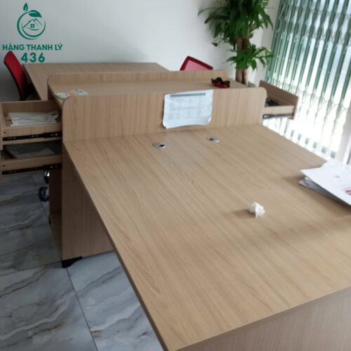 Bàn Cũ Văn Phòng 4 Chỗ Ngồi Kèm Hộc Tủ Gỗ 4 ban cu van phong 4 cho ngoi kem hoc tu go 1