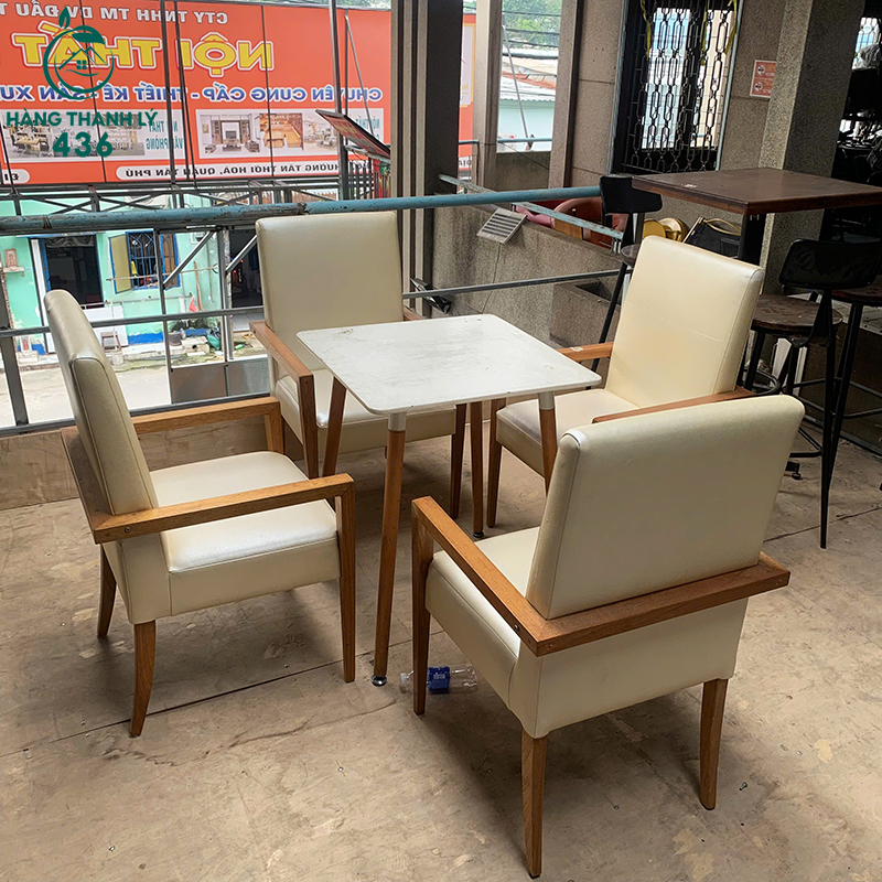 ban-ghe-cafe-cu-co-tay-vin-boc-da-de-dang-lau-chui-nhieu-mau-1 Bàn Ghế Cafe Cũ Có Tay Vịn Bọc Da Dễ Dàng Lau Chùi (Nhiều Mẫu)