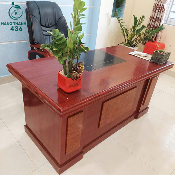 ban giam doc cu 1m6x80cm mau do nau khong hoc 1