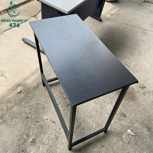 ban lam viec cu mau den chan sat lap rap chac chan nhieu mau 1