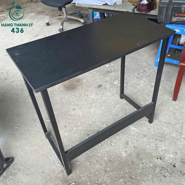 ban lam viec cu mau den chan sat lap rap chac chan nhieu mau 6