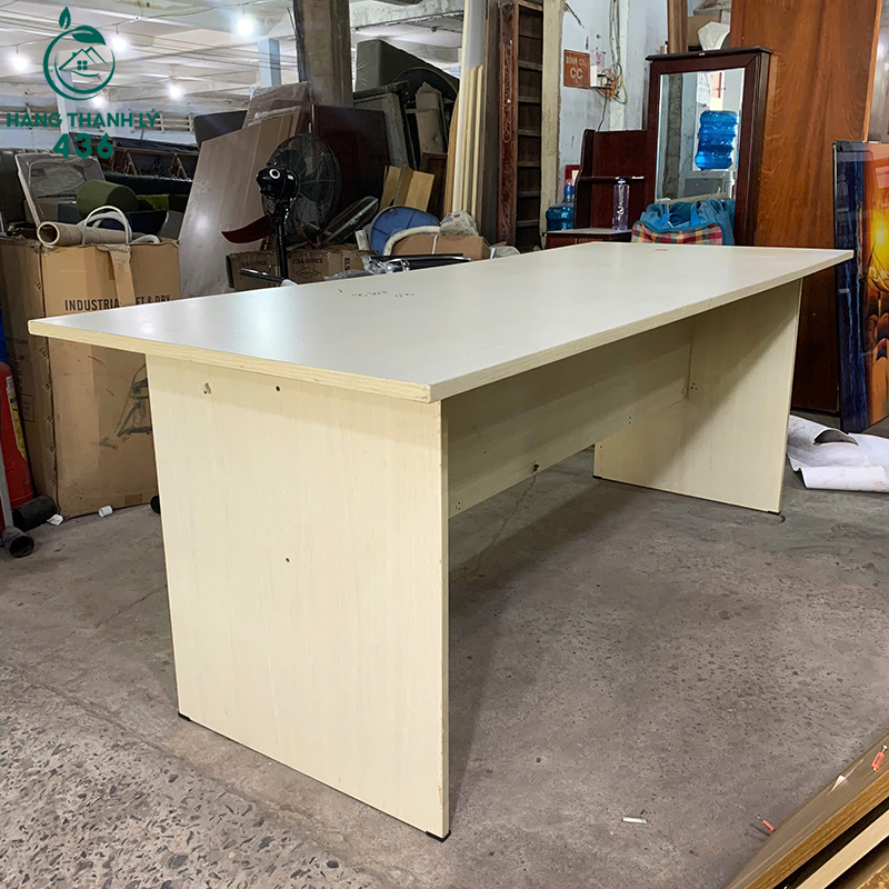 Bàn Làm Việc Văn Phòng Cũ 1M9X80CM Mặt Gỗ Vân Sáng Màu Kem ban-lam-viec-van-phong-cu-1m9x80cm-mat-go-van-sang-mau-kem-1 Bàn Làm Việc Văn Phòng Cũ 1M9X80CM Mặt Gỗ Vân Sáng Màu Kem