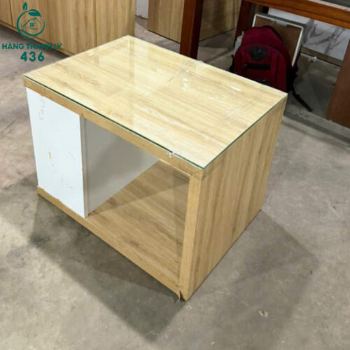 Bàn Sofa Cũ Màu Vân Gỗ Sáng Kết Hợp Trắng Dễ Dàng Phối Màu 4 ban sofa cu mau van go sang ket hop trang de dang phoi mau 2