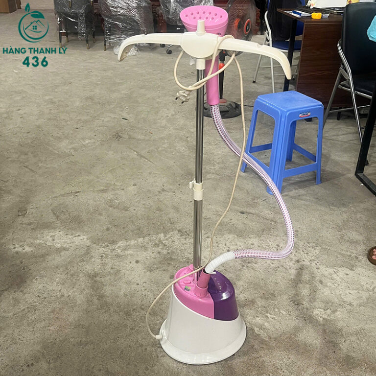 ban ui hoi nuoc cu dang dung mau hong trang noi bat 3