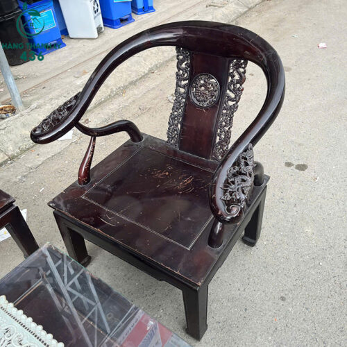 Bộ Salon Gỗ Cũ Được Chạm Khắc Hoa Văn Cổ Điển Đẹp Mắt 8 bo salon go cu duoc cham khac hoa van co dien dep mat 3