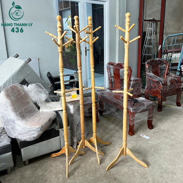 cay-treo-do-cu-bang-go-thiet-ke-chan-dung-chac (3) cay treo do cu bang go thiet ke chan dung chac 3