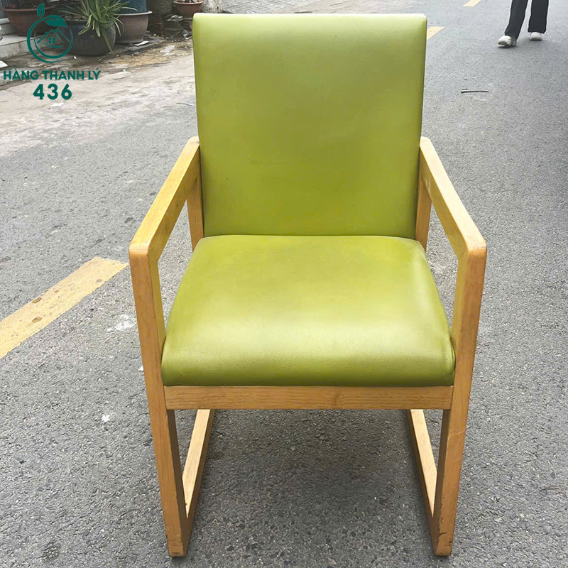 ghe-don-cu-co-tay-vin-boc-da-de-dang-lau-chui-ben-mau-nhieu-mau-1 Bàn Ghế Cafe Cũ Có Tay Vịn Bọc Da Dễ Dàng Lau Chùi (Nhiều Mẫu)