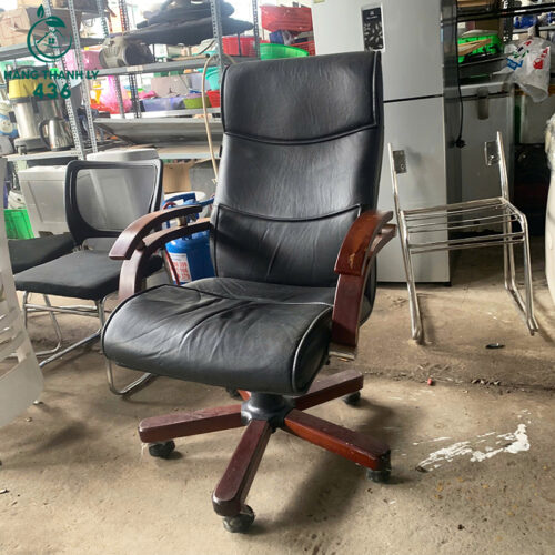 Ghế Giám Đốc Cũ Lưng Cao Da Màu Đen Sang Trọng Có Thể Ngả Lưng 2 ghe giam doc cu lung cao da mau den sang trong co the nga lung 3