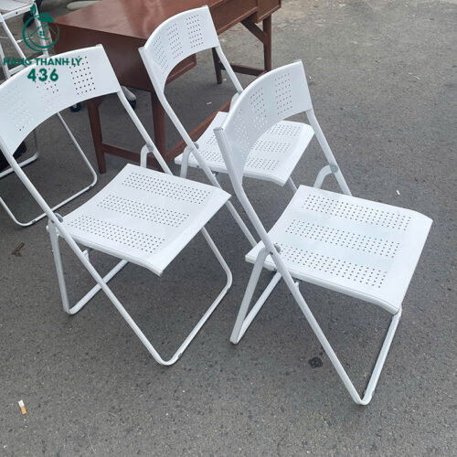 ghe xep sat trang cu de ve sinh va cat gon 1