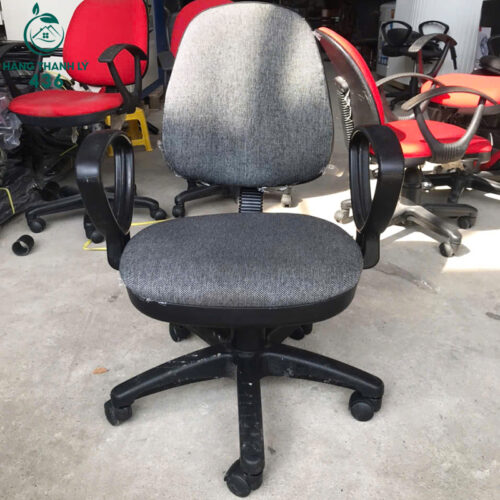 ghe xoay van phong cu mau xam den gia re 2 1