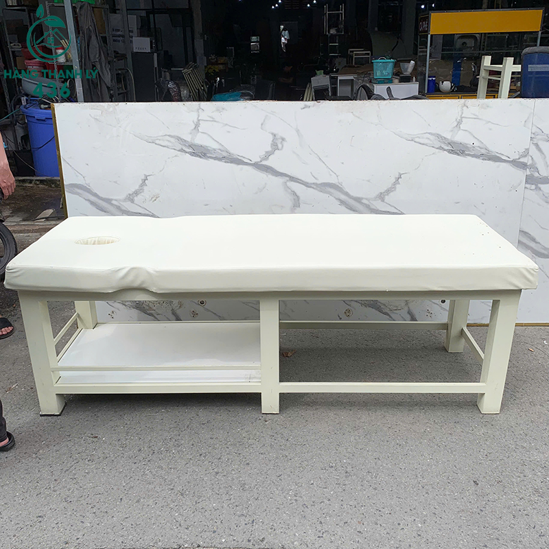 Giường Massage Cũ 2MX70CM Màu Trắng Nệm Dày Dặn Dễ Lau Chùi giuong-massage-cu-2mx70cm-mau-trang-nem-day-dan-de-lau-chui-1 Giường Massage Cũ 2MX70CM Màu Trắng Nệm Dày Dặn Dễ Lau Chùi