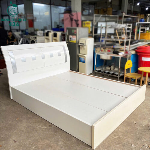 Giường Ngủ Cũ 2MX1M6 Màu Trắng Hiện Đại Đầu Giường Trang Trí 4 giuong ngu cu 2mx1m6 mau trang hien dai dau giuong trang tri 1