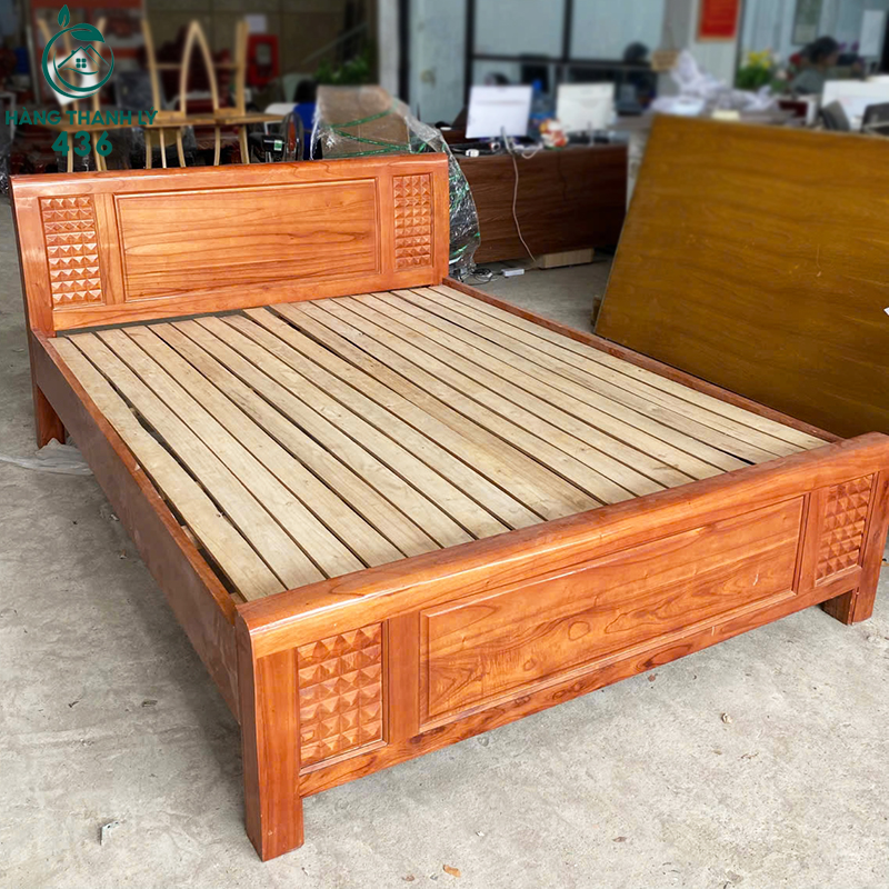 giuong-ngu-cu-go-xoan-1m6x2m-3 Giường Ngủ Cũ Gỗ Xoan 1M6X2M Chạm Khắc Đẹp Mắt