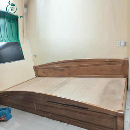 giuong ngu go 3m7x1m9 dau giuong uon cong 1