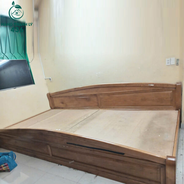 giuong ngu go 3m7x1m9 dau giuong uon cong 1