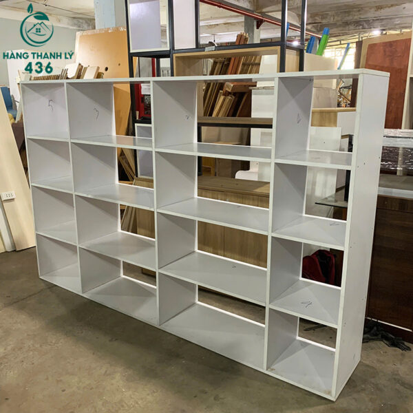 ke-sach-cu-2m4x1m5-mau-trang-chia-nhieu-o-vuong (1) ke sach cu 2m4x1m5 mau trang chia nhieu o vuong 1