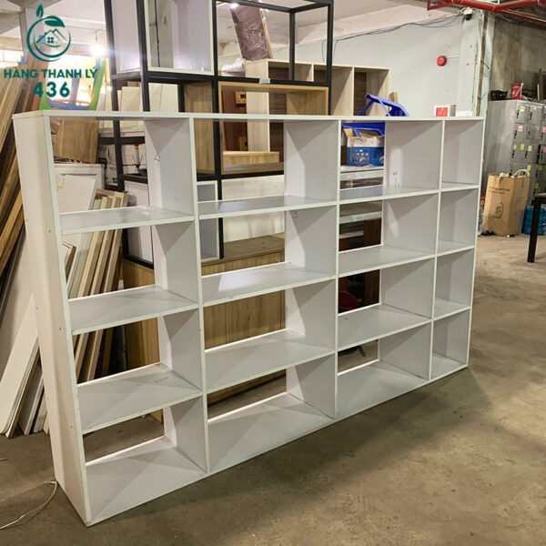 ke-sach-cu-2m4x1m5-mau-trang-chia-nhieu-o-vuong (2) ke sach cu 2m4x1m5 mau trang chia nhieu o vuong 2