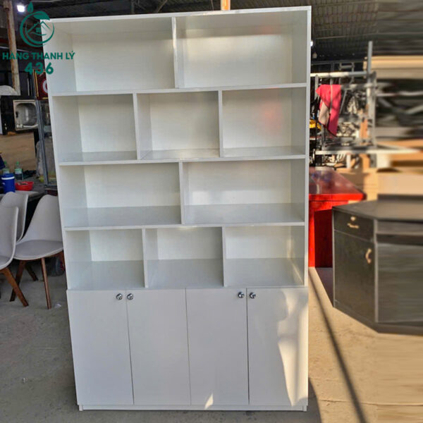 ke trung bay cu 2mx1m2 ket hop hoc tu ben dep 1