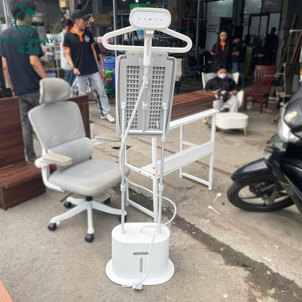 may-ui-hoi-nuoc-dung-cu-mau-trang-lam-phang-vai-nhanh-chong (1) may ui hoi nuoc dung cu mau trang lam phang vai nhanh chong 1