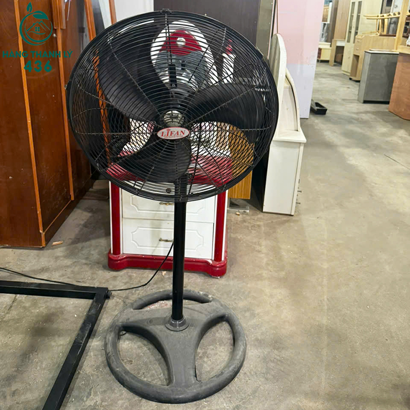 Quạt Đứng Cũ Giá Rẻ Phù Hợp Nhà Xưởng Nhà Hàng quat-dung-cu-gia-re-phu-hop-nha-xuong-nha-hang Quạt Đứng Cũ Giá Rẻ Phù Hợp Nhà Xưởng Nhà Hàng