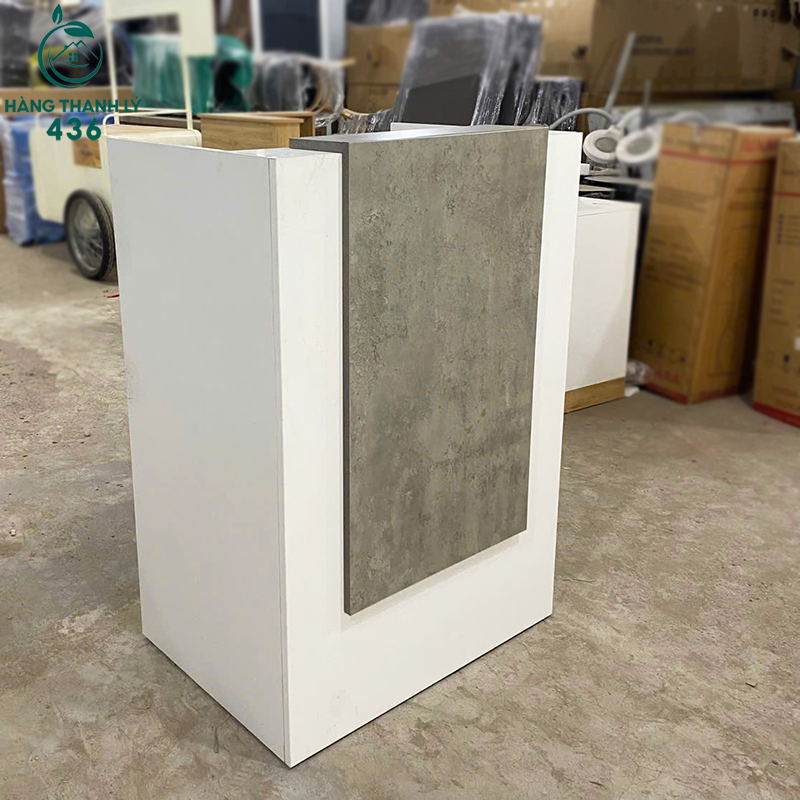 quay-le-tan-1m2x77cm-dong-moi-trang-phoi-xam-moi-99-2 Quầy Lễ Tân 1M2X77CM Đóng Mới Trắng Phối Xám Mới 99%