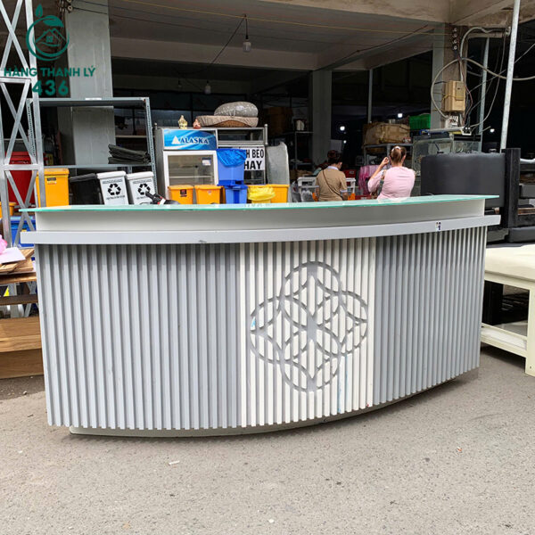 quay le tan cu 2m2x1m1 phoi trang soc kem hoa tiet 1