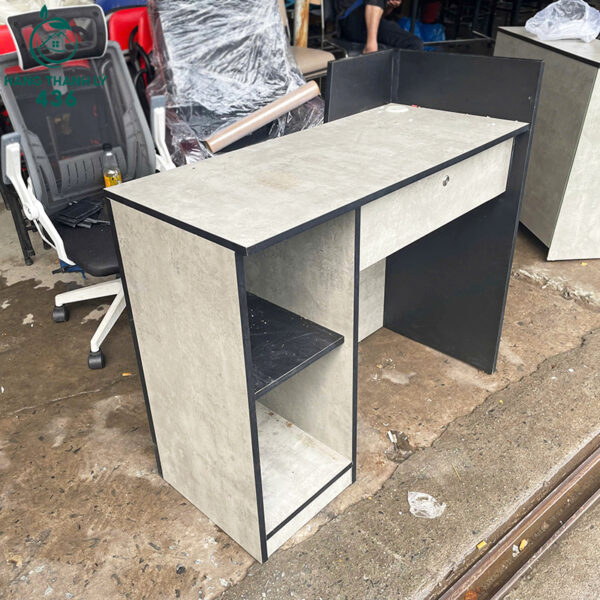 quay le tan cu mau trang phoi den sang trong 1