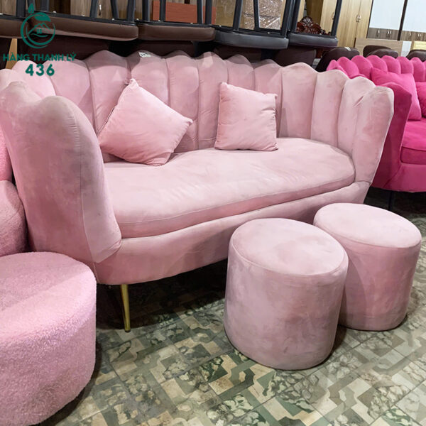 sofa cu vo so mau hong chat lieu nhung hang ton kho 2