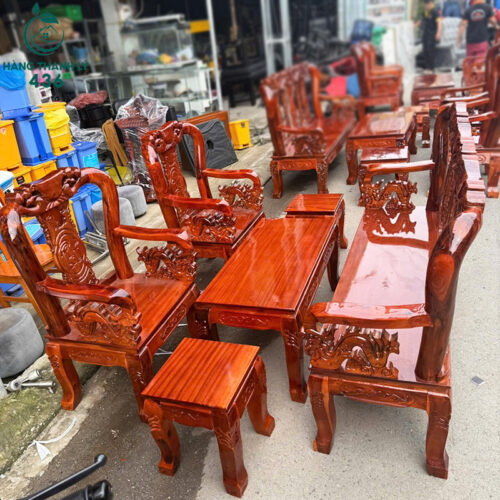 Thanh Lý Bộ Salon Gỗ Tay 8 Chạm Khắc Gỗ Xoan Đào Màu Đỏ Mới 99% 3 thanh ly bo salon go tay 8 cham khac dao mau do moi 99 3