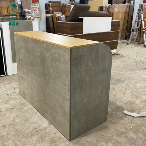 thanh ly quay thu ngan 1m3x1m co tu khoa moi 99 4