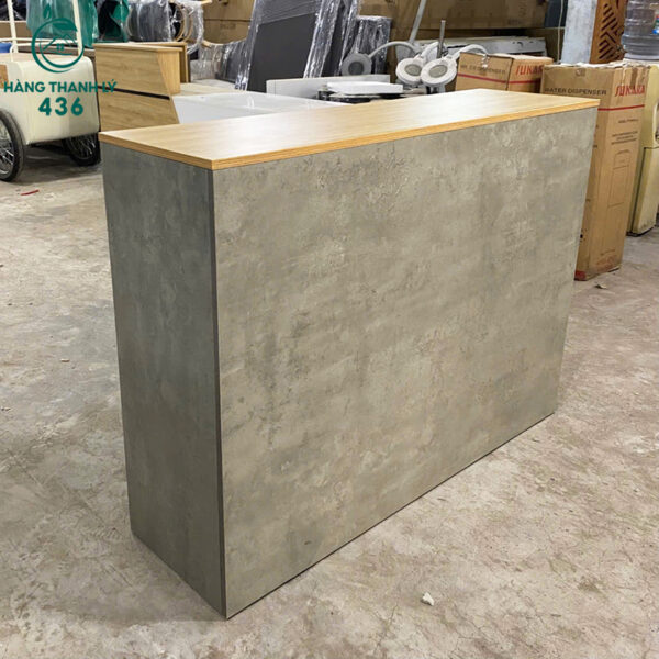 thanh ly quay thu ngan 1m3x1m co tu khoa moi 99 5