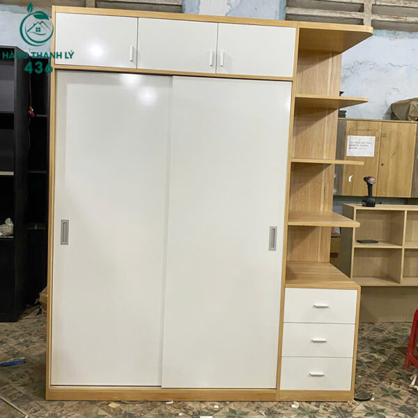 thanh-ly-tu-quan-ao-cua-lua-2m2x1m8-hang-thiet-ke-moi-99 (1) thanh ly tu quan ao cua lua 2m2x1m8 hang thiet ke moi 99 1