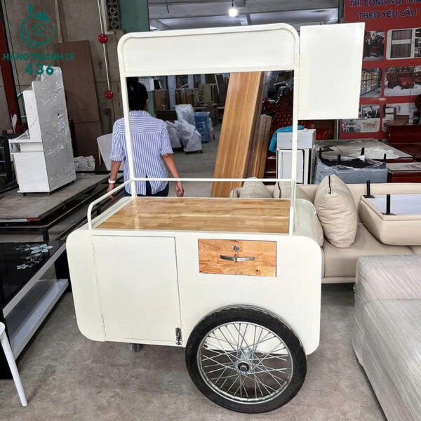 thanh ly xe take away 1m2x60cm mau trang kem moi 99 3