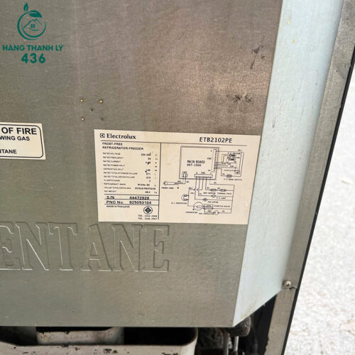 Tủ Lạnh Cũ Thiết Kế 2 Cánh Ngăn Đá Trên Màu Bạc Sang Trọng 4 tu lanh cu thiet ke 2 canh ngan da tren mau bac sang trong 1