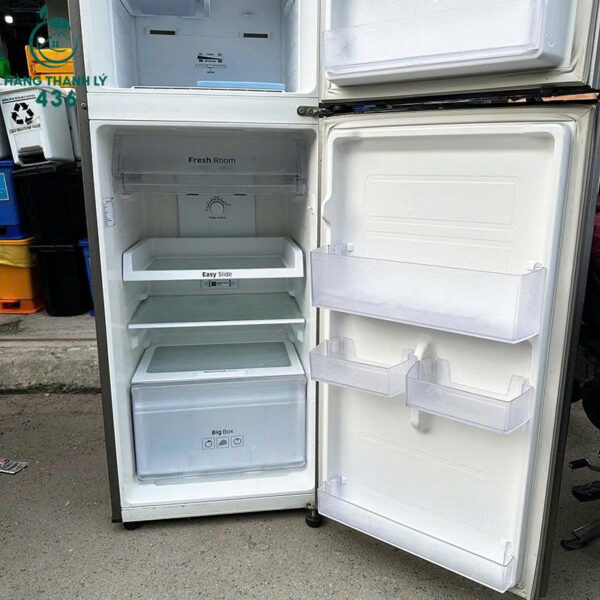 tu-lanh-samsung-cu-mau-bac-dung-tich-lon (5) tu lanh samsung cu mau bac dung tich lon 5