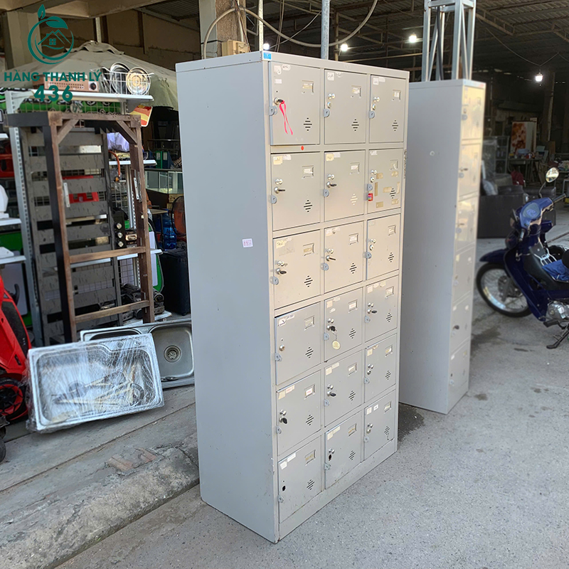 Tủ Locker Cũ Bằng Sắt 18 Hộc Tiện Lợi Màu Xám 90CM 4 tu locker cu bang sat 18 hoc tien loi mau xam 1 1