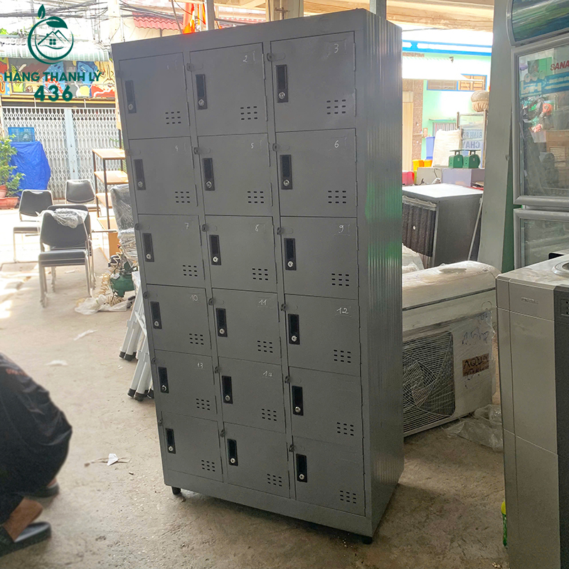tu-locker-cu-bang-sat-18-hoc-tien-loi-mau-xam-1 Tủ Locker Cũ Bằng Sắt 18 Hộc Tiện Lợi Màu Xám