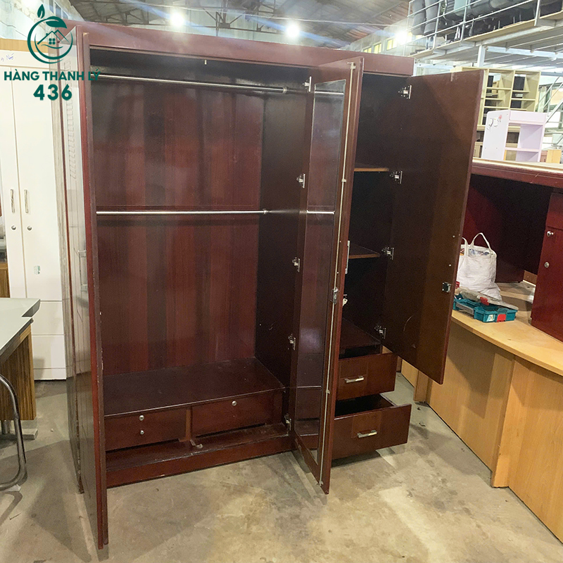 Tủ Quần Áo Cũ 2MX1M6 Màu Nâu Đỏ Rộng Rãi Chắc Chắn tu-quan-ao-cu-2mx1m6-mau-nau-do-rong-rai-chac-chan-1-1 Tủ Quần Áo Cũ 2MX1M6 Màu Nâu Đỏ Rộng Rãi Chắc Chắn