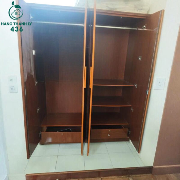 tu-quan-ao-cu-4-canh-go-mau-nau-do-2m1x1m6-du-ngan (2) tu quan ao cu 4 canh go mau nau do 2m1x1m6 du ngan 2