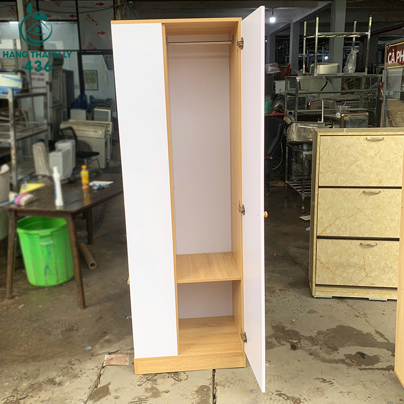 Tủ Quần Áo Gỗ Hai Cánh Cũ Phối Màu Trắng Và Vân Gỗ tu-quan-ao-go-hai-canh-cu-phoi-mau-trang-va-van-go-3 Tủ Quần Áo Gỗ Hai Cánh Cũ Phối Màu Trắng Và Vân Gỗ