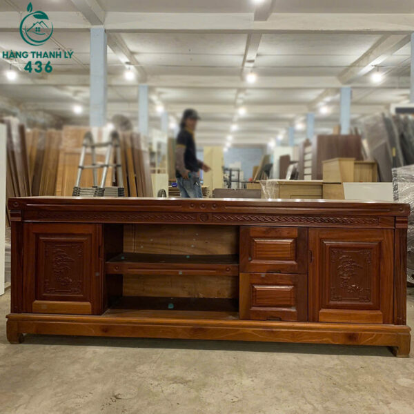 tu-tivi-cu-mau-nau-do-1m8x65cm-hoc-keo-canh-mo-dung-do (1) tu tivi cu mau nau do 1m8x65cm hoc keo canh mo dung do 1